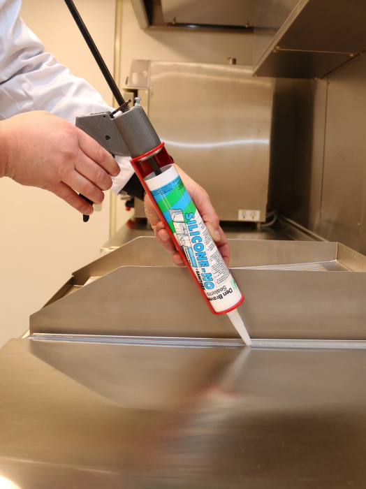 Zwaluw Silicone NO 310 ml zwart